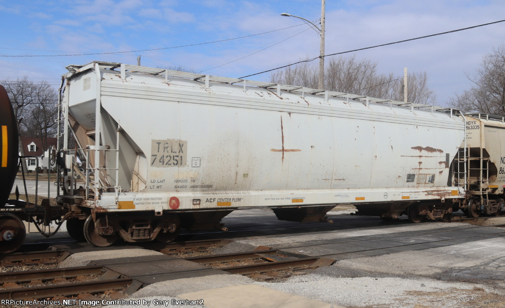 TRLX 74251 - Texas Railcar Leasing Co